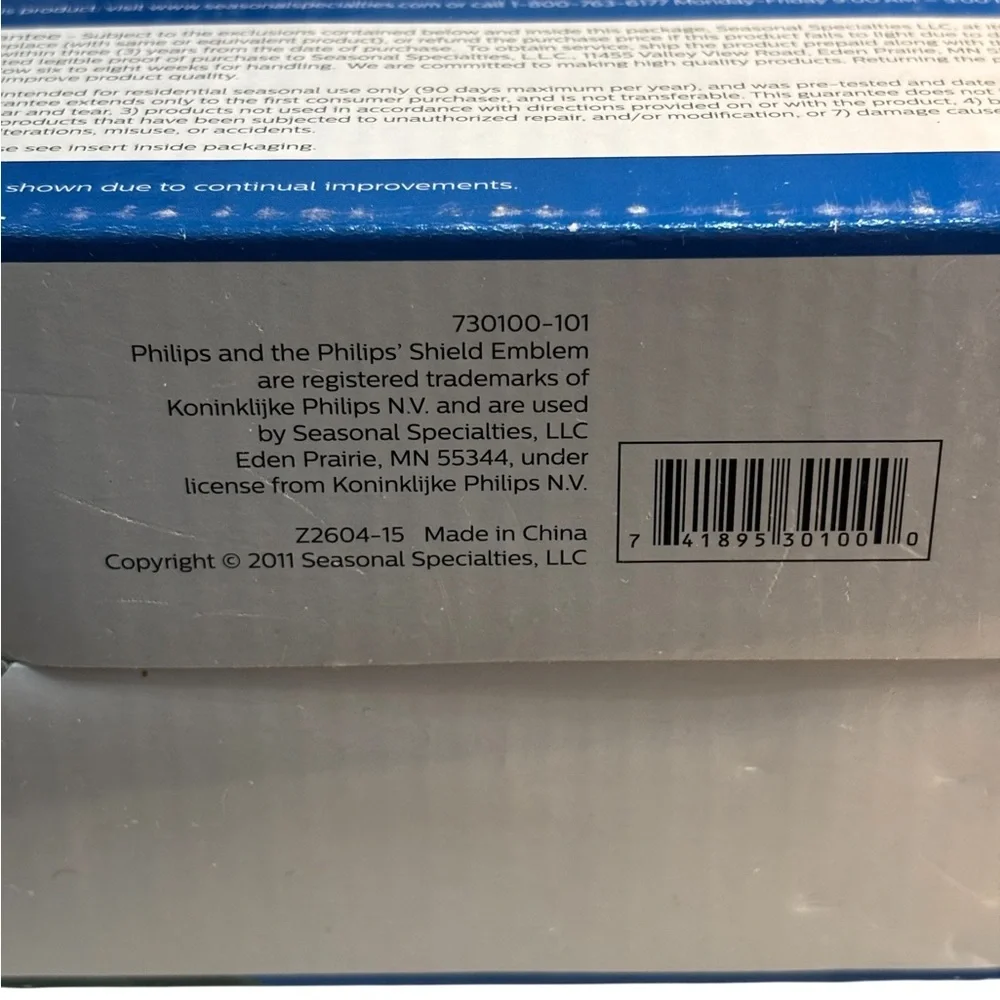 Phillips 150 Mini Christmas White Lights Solar Outdoors Use LED & Holiday Style